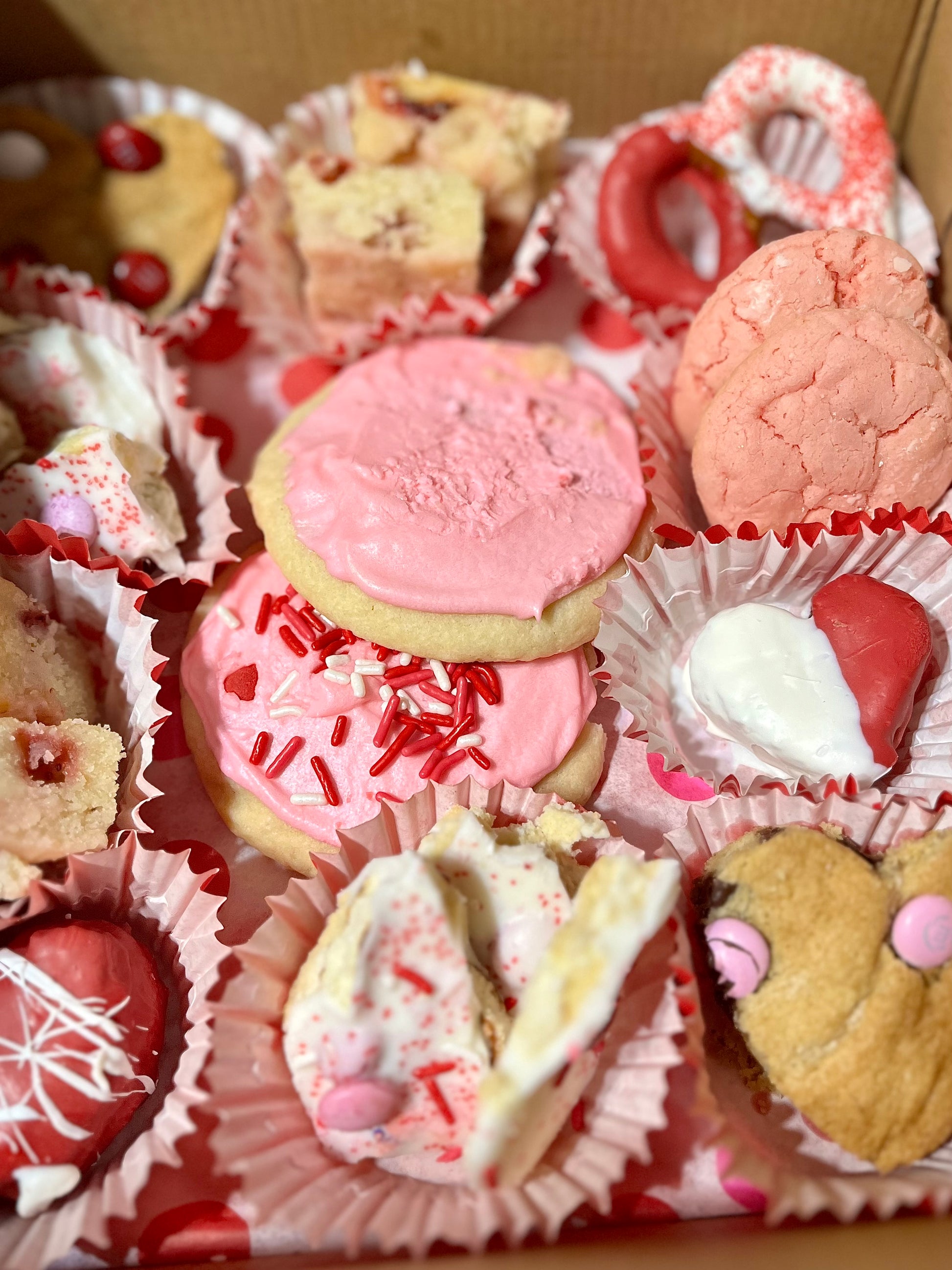 Botton layer of valentine box for four. 